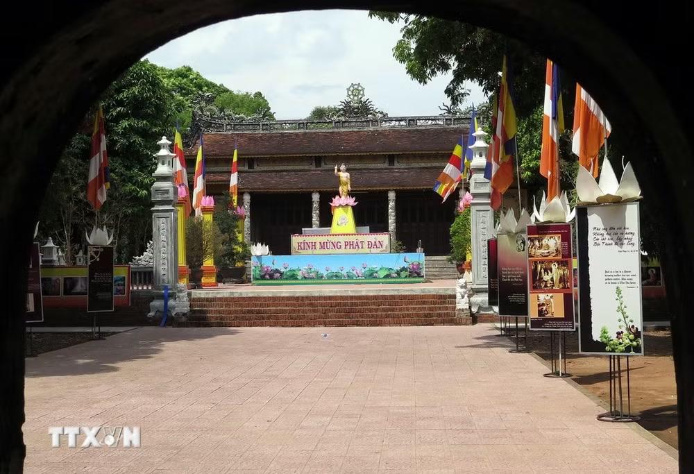 Chùa Báo Quốc cũng là một trong những ngôi chùa danh tiếng của Cố đô Huế. (Ảnh: Quốc Việt/TTXVN)