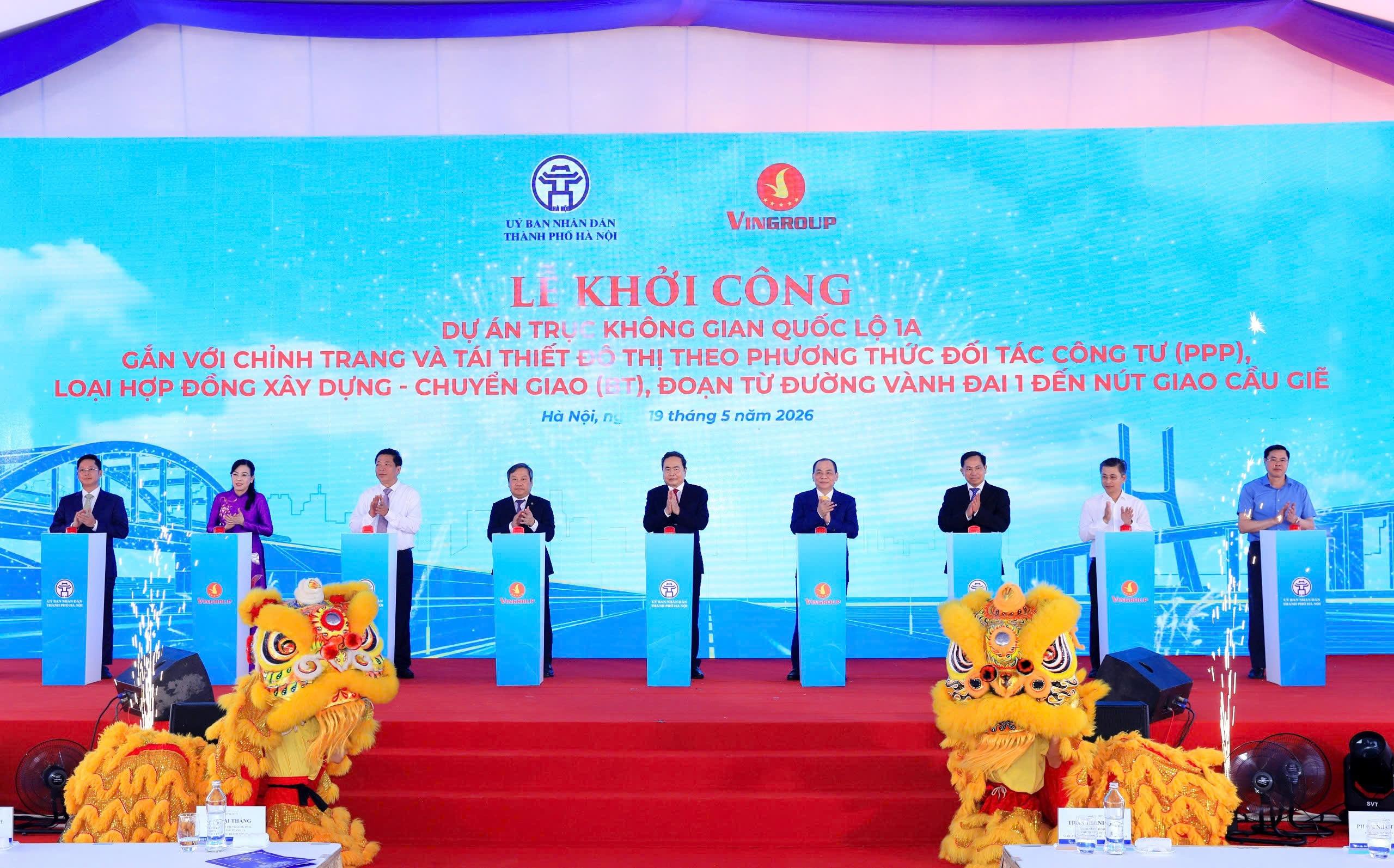  Lễ khởi công dự án trục không gian quốc lộ 1A ngày 19/5.