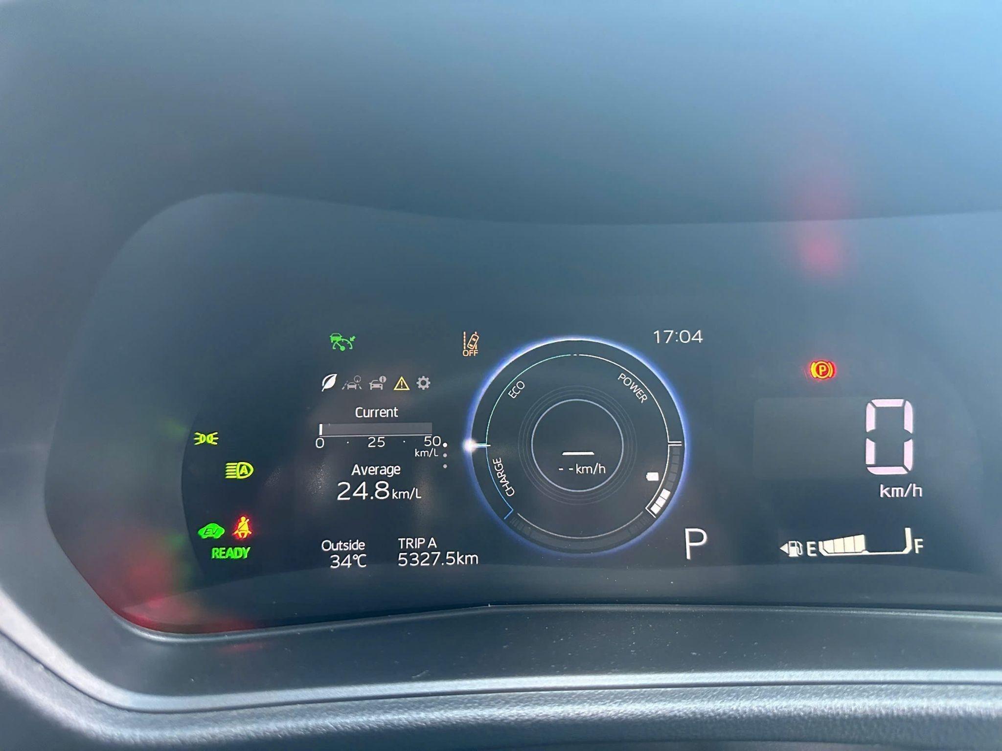  Mức tiêu thụ nhiên liệu trung bình Yaris Cross HEV của anh Hoàng là 4,03 L/100 km. Ảnh: NVCC. 