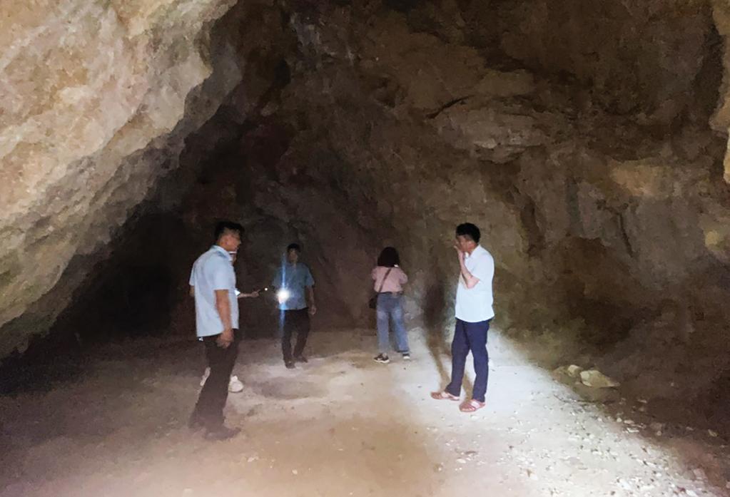 Hang Tốc Rù, xã Hòa An với vẻ đẹp hoang sơ và huyền bí của thiên nhiên.