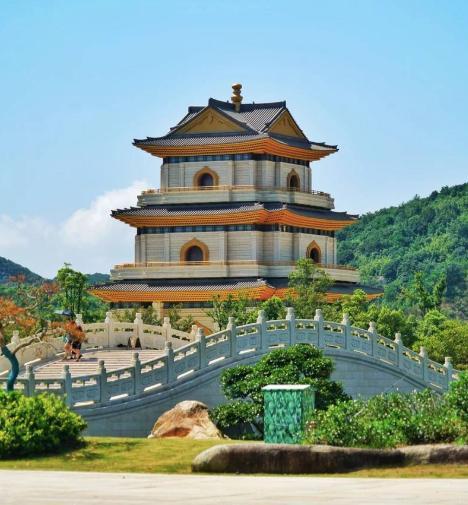 Quần thể gồm nhiều công trình tạo nên một khu phức hợp. Ảnh: Sohu