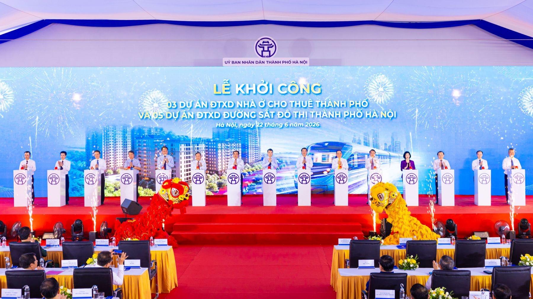  Hà Nội khởi công 5 tuyến đường sắt đô thị tiếp theo, do Ban Quản lý Đường sắt đô thị Hà Nội làm chủ đầu tư, liên danh Vinhomes - VinSpeed làm tổng thầu EPC, dự kiến hoàn thành vào năm 2030. 
