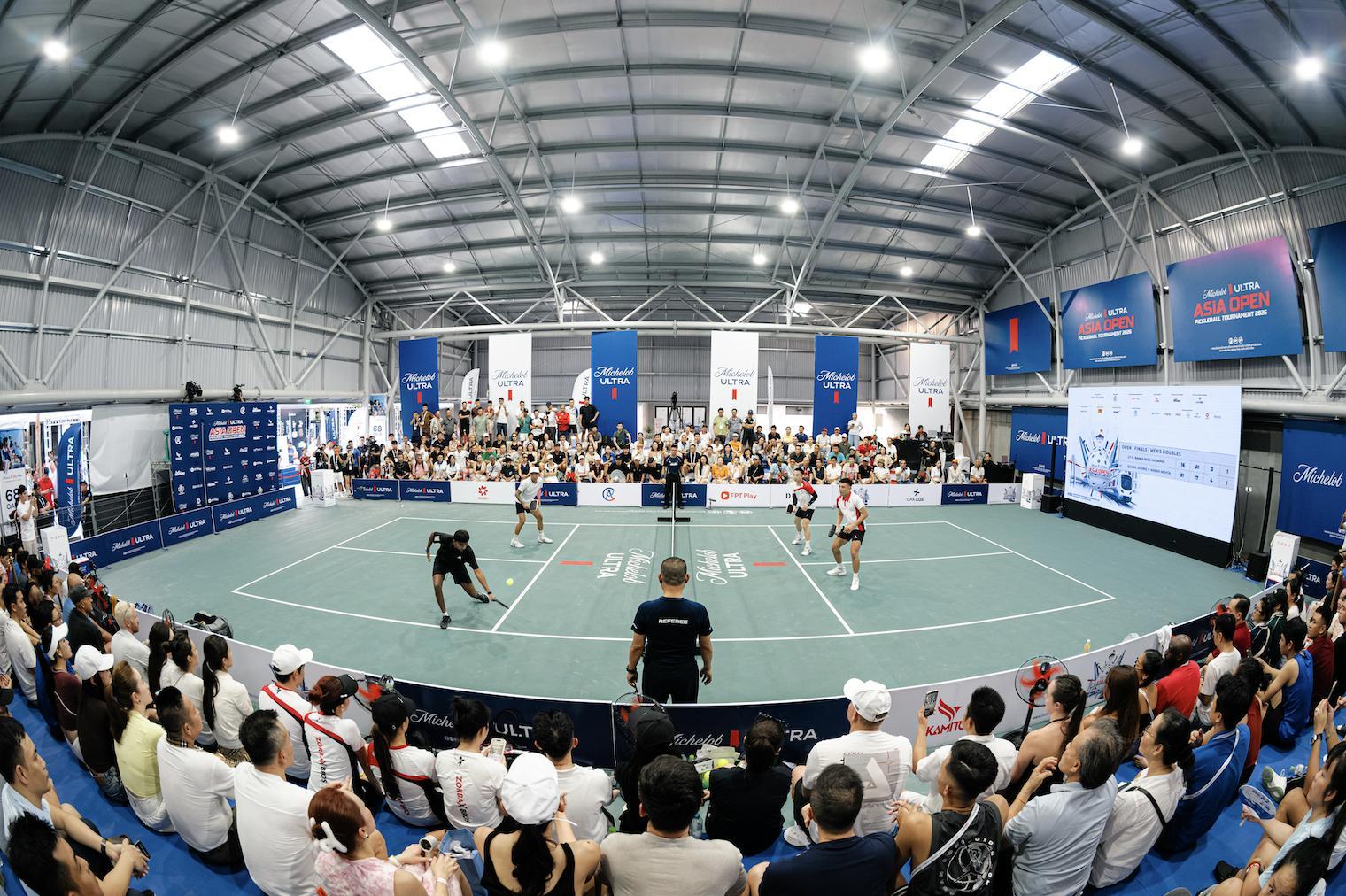  Không khí sôi động tại giải Pickleball Michelob ULTRA - châu Á mở rộng 2026. 
