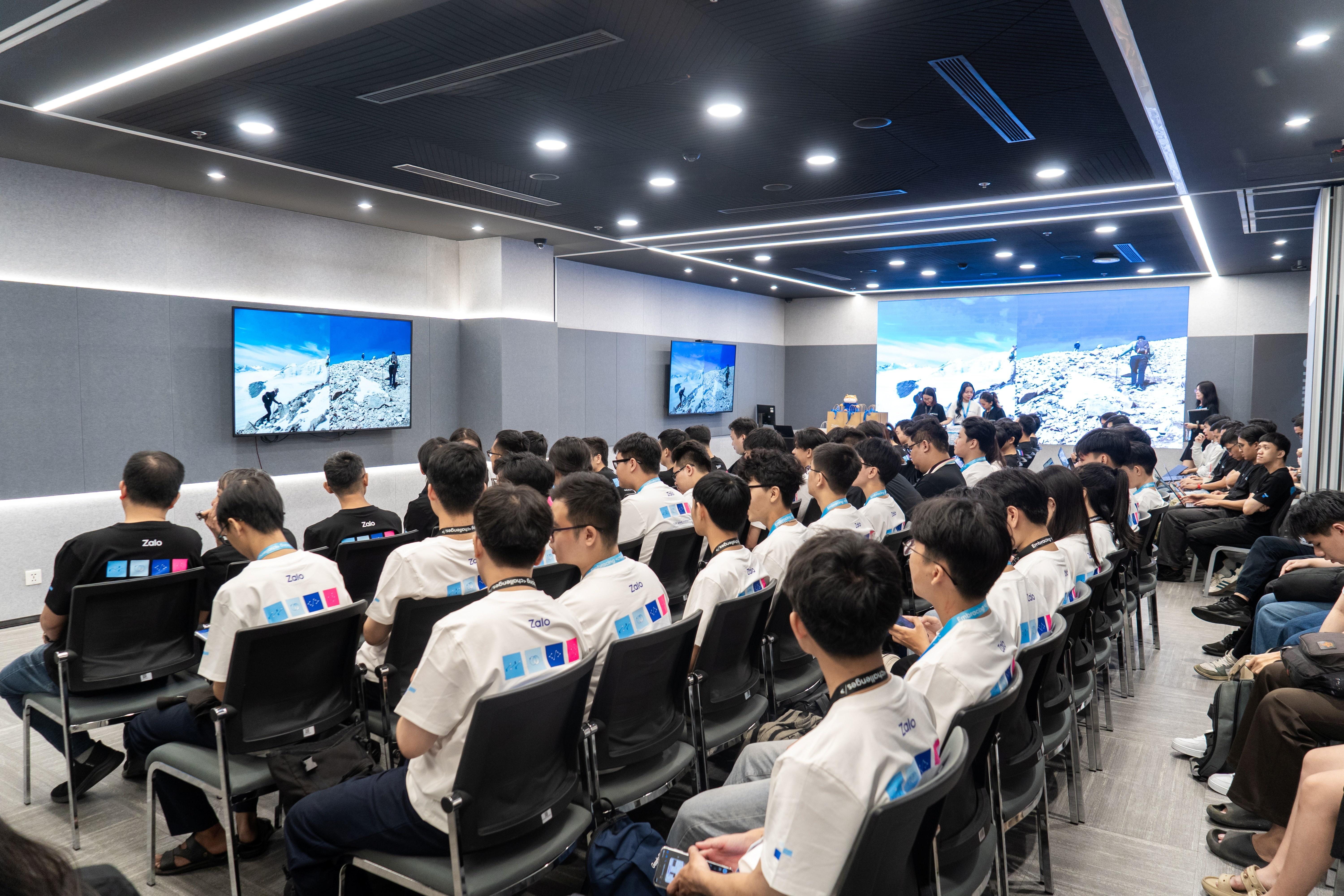  37 kỹ sư trẻ xuất sắc vượt qua 2712 hồ sơ, trở thành Zalo Tech Fresher 2026. 