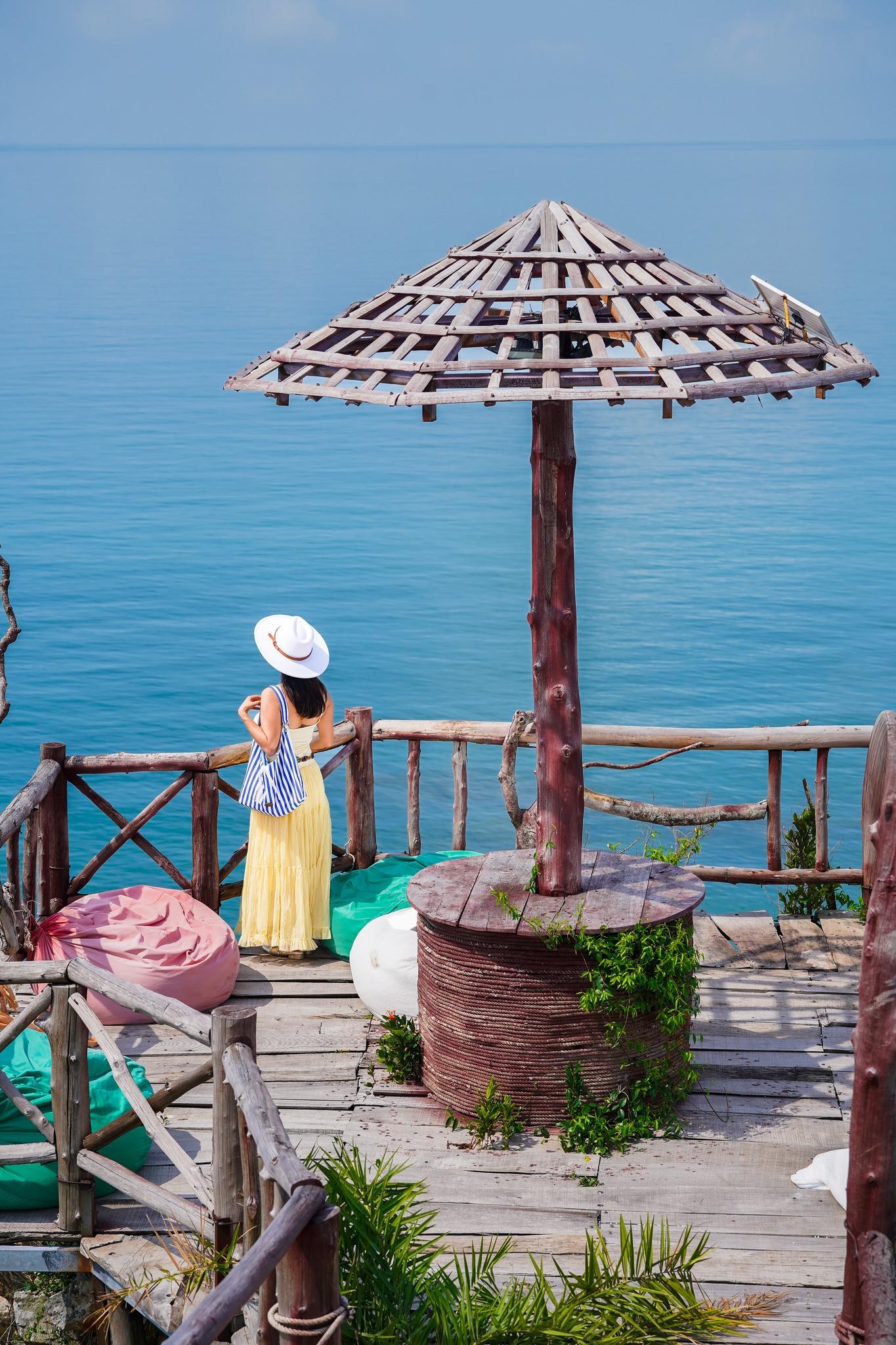 Khu vực hòn pháo đài có góc ngắm cảnh ấn tượng