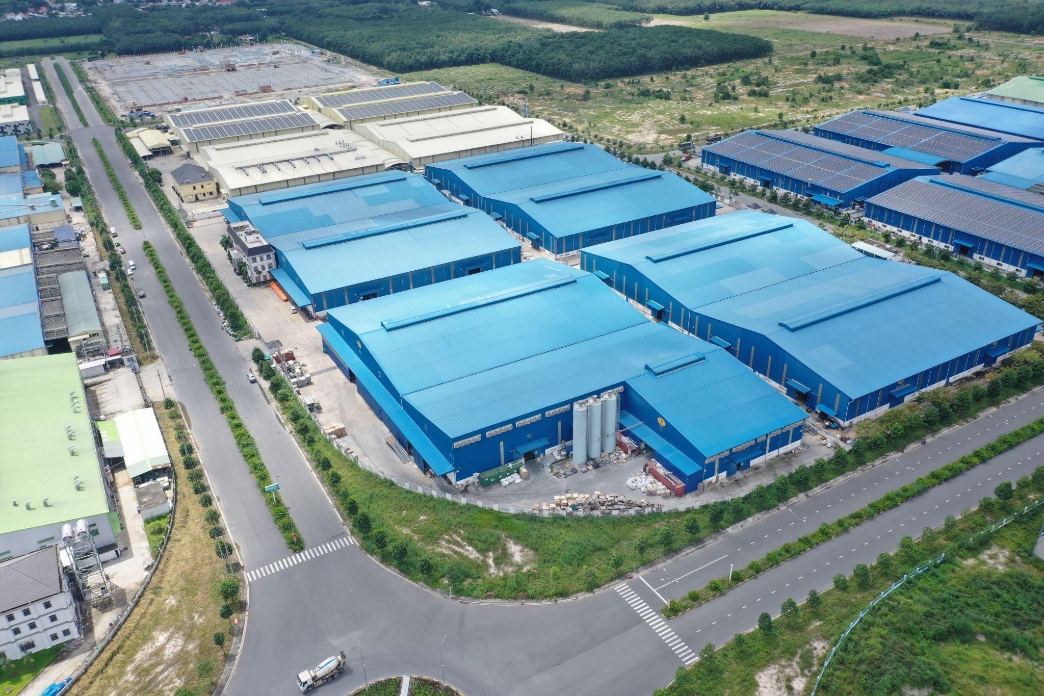  Bất động sản công nghiệp là một trong ba mảng chính của QP Holdings. 