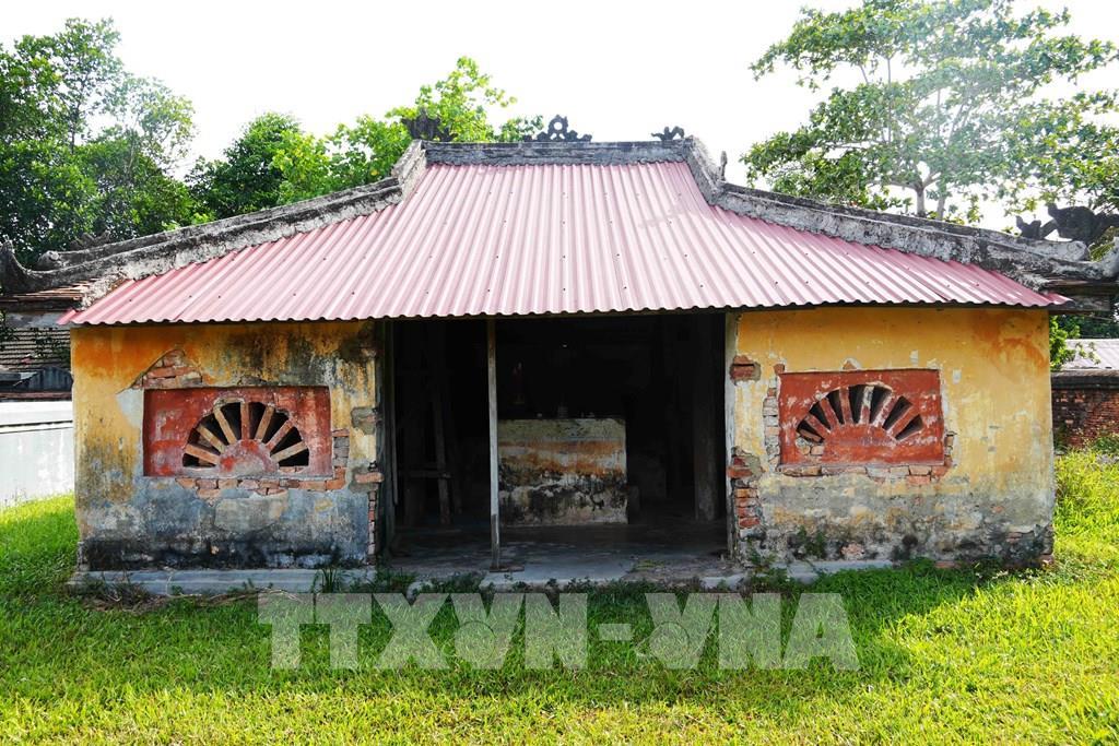 Tây Phối Điện - nơi thờ những con voi lập được nhiều chiến công trong trận mạc ở Điện Voi Ré, thành phố Huế. Ảnh: Nguyên Lý - TTXVN