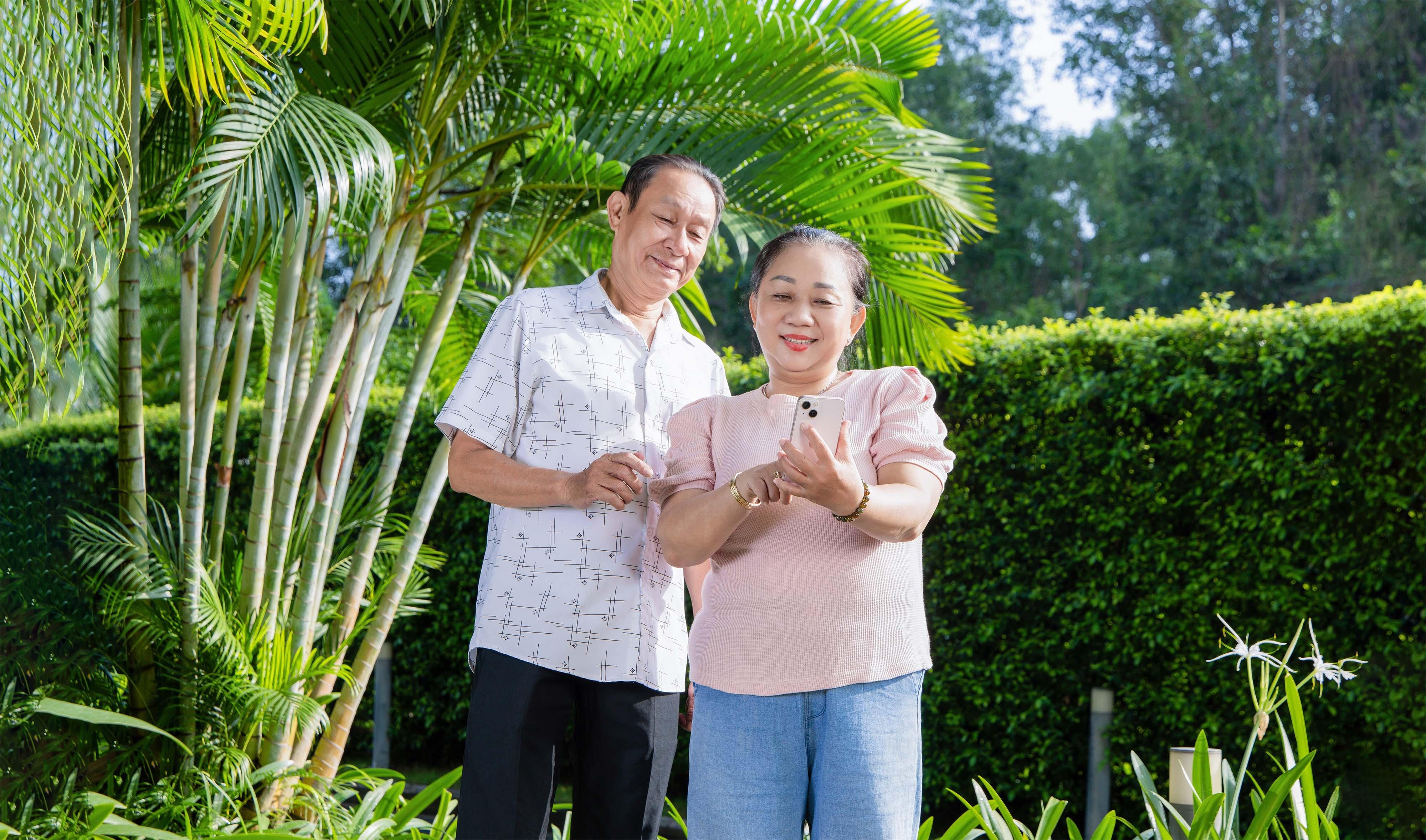  Người dùng có thể chủ động bảo vệ bản thân bằng bộ công cụ phòng vệ thực tiễn từ Zalo và Google. 