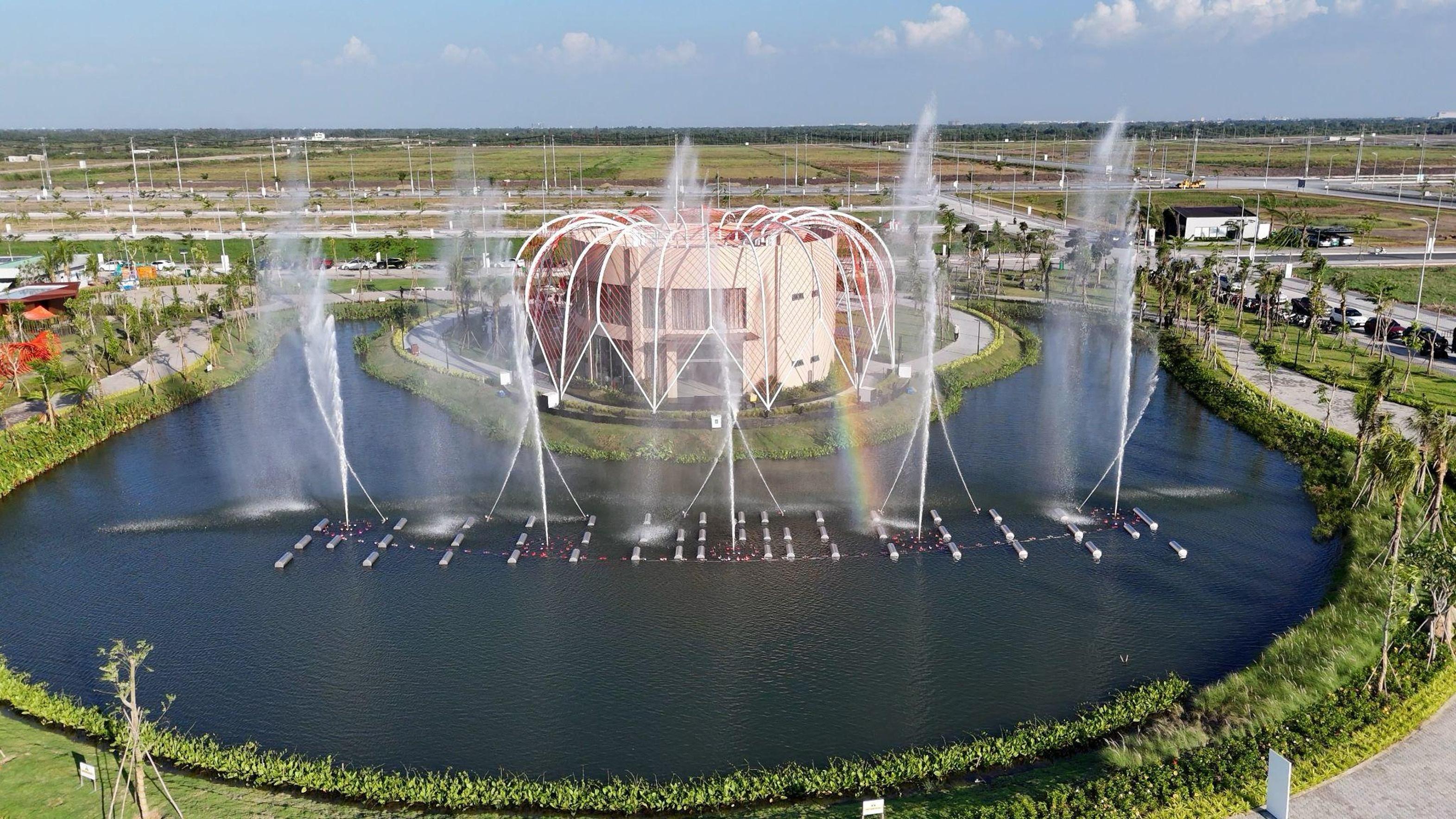  Công viên Eden Park rộng 2,1 ha tại đại đô thị Dragon Eden mang đến không gian sinh hoạt, vui chơi và kết nối cộng đồng. Ảnh: Dragon Eden.