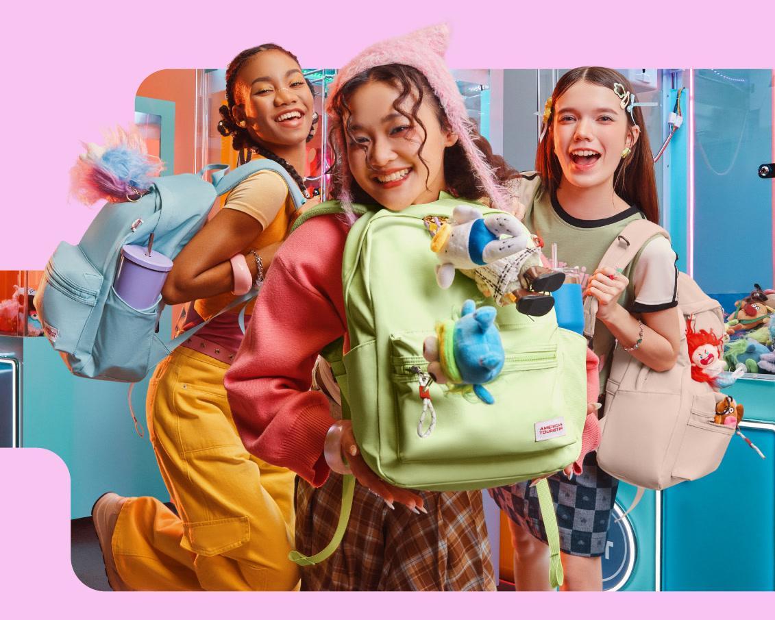  House Of Luggage là hệ thống phân phối chính hãng vali, balo và túi xách từ nhiều thương hiệu quốc tế tại Việt Nam. Nhân dịp mùa tựu trường, House Of Luggage triển khai chương trình “Đồng hành cùng năm học mới” diễn ra suốt tháng 8 với ưu đãi hấp dẫn cho dòng vali du học, balo laptop, túi laptop, vali hàng hiệu giá từ 1,8 triệu đồng, balo và túi xách chỉ từ 630.000 đồng, cùng nhiều combo tiết kiệm, chế độ bảo hành chính hãng toàn cầu. Trong ảnh là bộ sưu tập balo American Tourister Carter mới đầy màu sắc. Ảnh: American Tourister. 