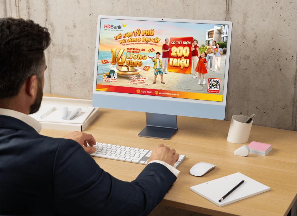  Kỳ quay số thứ 4 của HDBank sẽ tiếp tục tìm ra các khách hàng may mắn, trong khi giải đặc biệt 16 lượng vàng vẫn chờ chủ nhân ở kỳ quay cuối. 