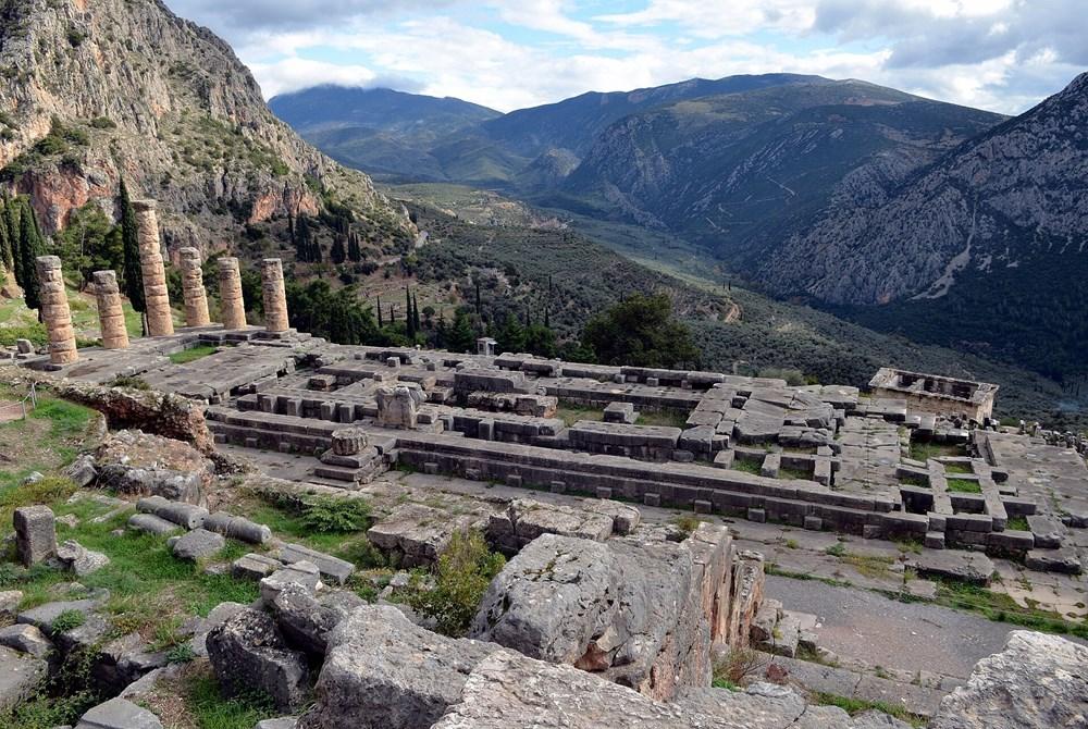 Khu di tích Đền thờ Apollo tại Delphi, Hy Lạp. Ảnh: Jason M Ramos/Wikimedia Commons