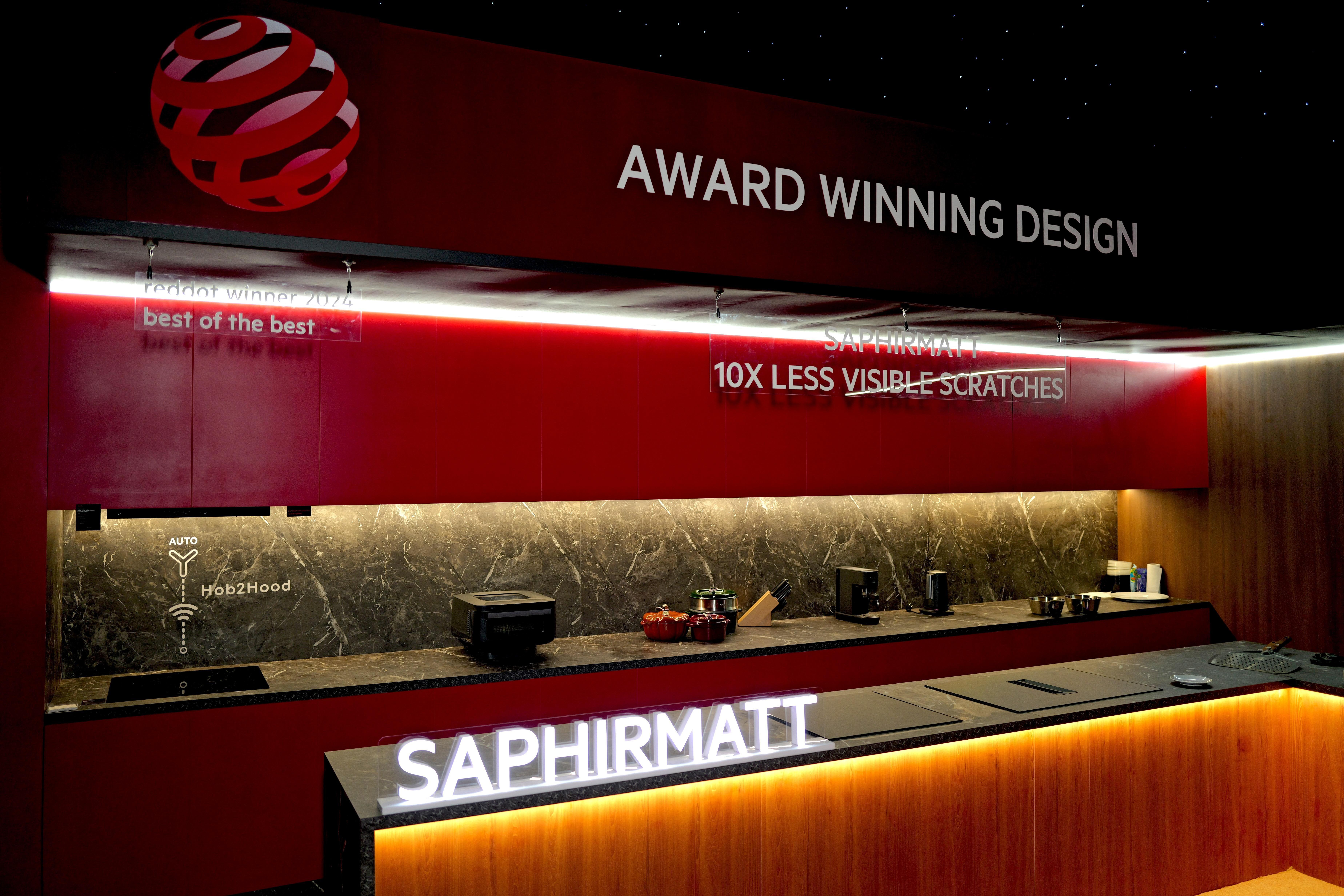 AEG giới thiệu 4 công nghệ mới tại thị trường Việt Nam, gồm SaphirMatt Glass, PizzaExpert, AI TasteAssist và Hob2Hood.