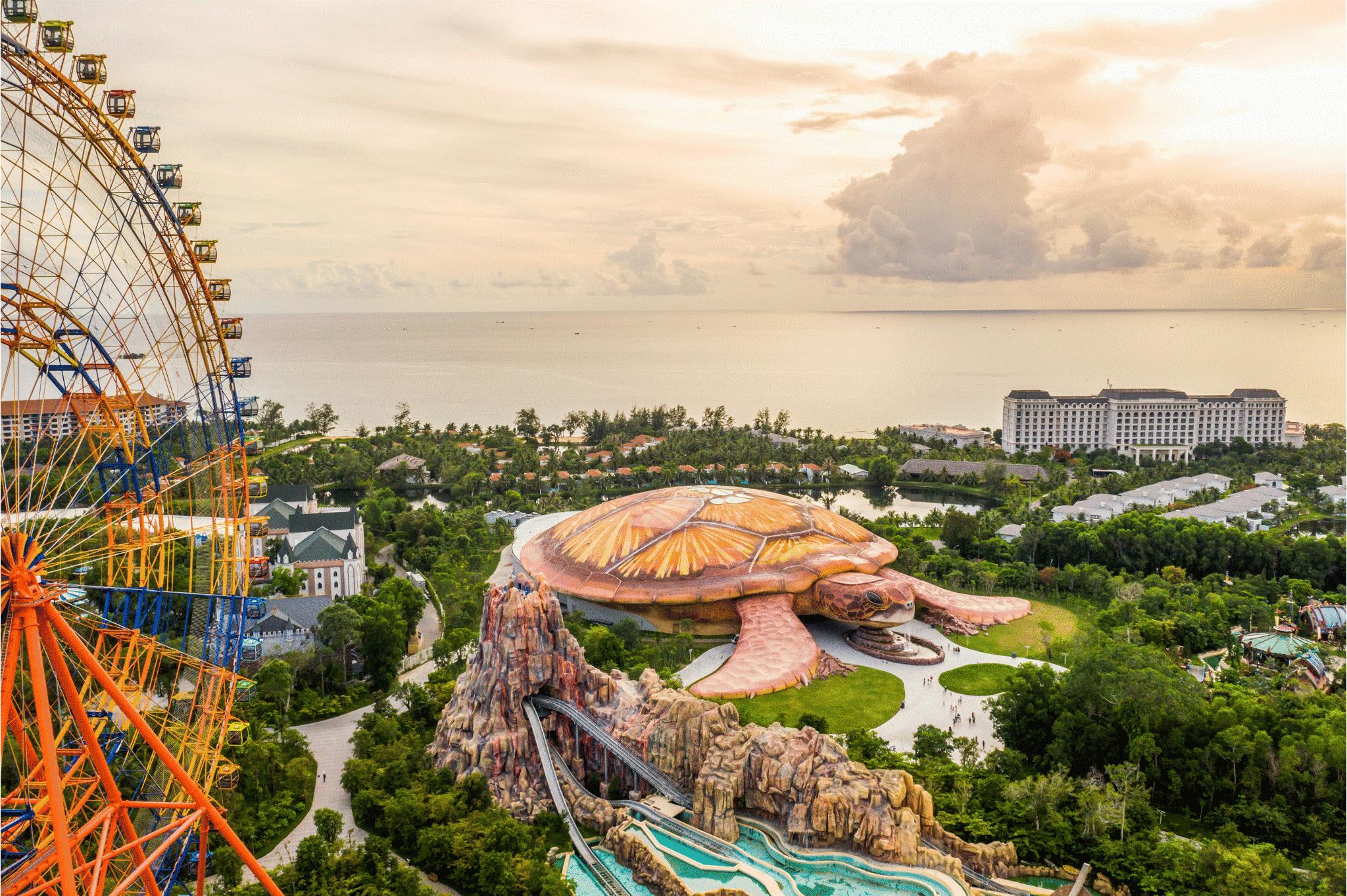  VinWonders Phú Quốc khai trương tháng 6/2020 với 6 phân khu chủ đề, quy mô hàng đầu châu Á. 