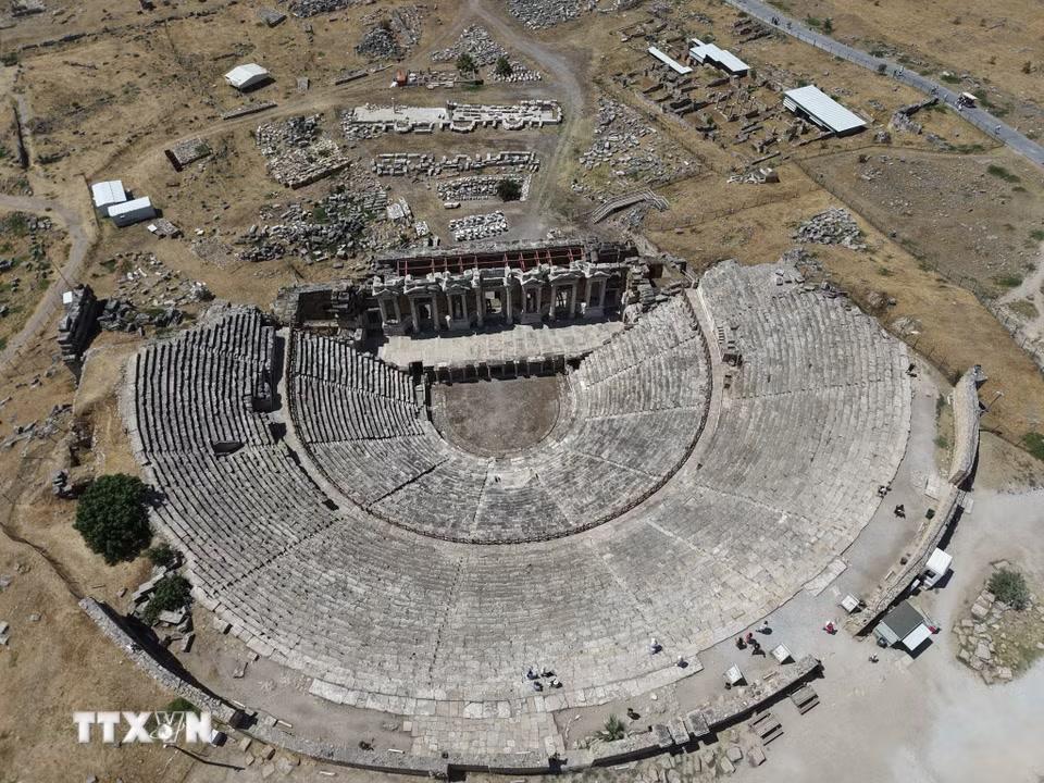 Quang cảnh thành cổ Hierapolis ở Denizli, Thổ Nhĩ Kỳ, ngày 25/8/2026. (Ảnh: THX/TTXVN phát)
