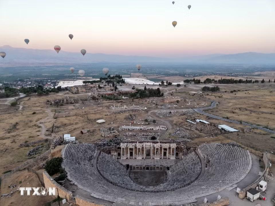 Quang cảnh thành cổ Hierapolis ở Denizli, Thổ Nhĩ Kỳ, ngày 25/8/2026. (Ảnh: THX/TTXVN phát)