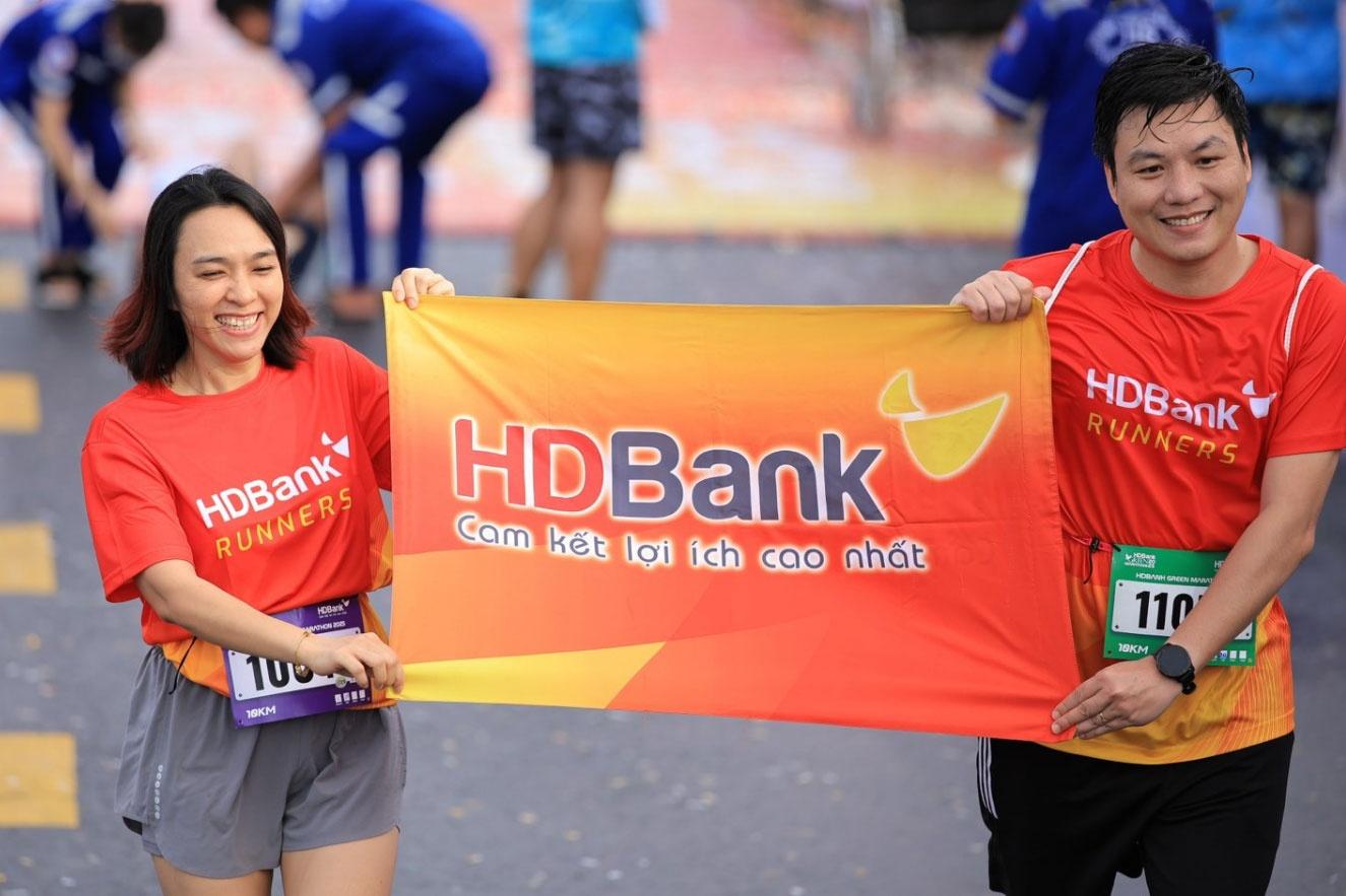 Đường chạy xanh cũng là nơi runner thỏa sức thể hiện cá tính và dấu ấn riêng.