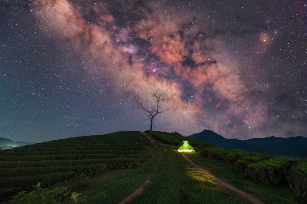 "Săn" Milky Way đang 'hot rần rần' với giới trẻ và người yêu thích nhiếp ảnh thiên văn. Ảnh: Duy Chris.