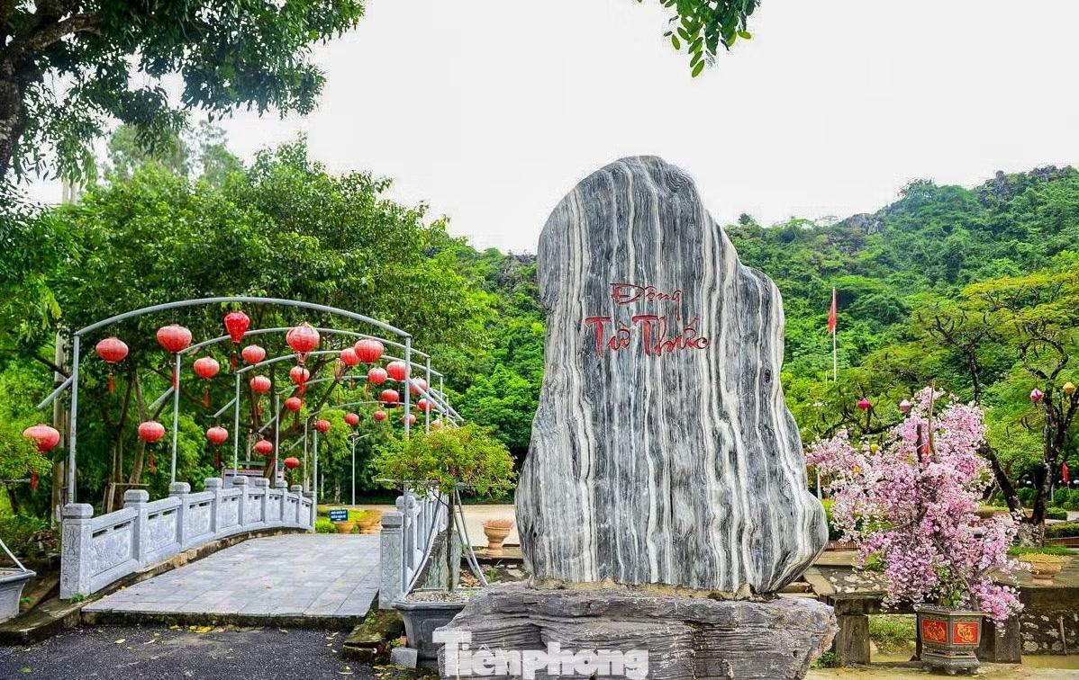 Với giá trị nổi bật về cảnh quan và văn hóa, Động Từ Thức được xếp hạng Di tích danh thắng quốc gia năm 1992.