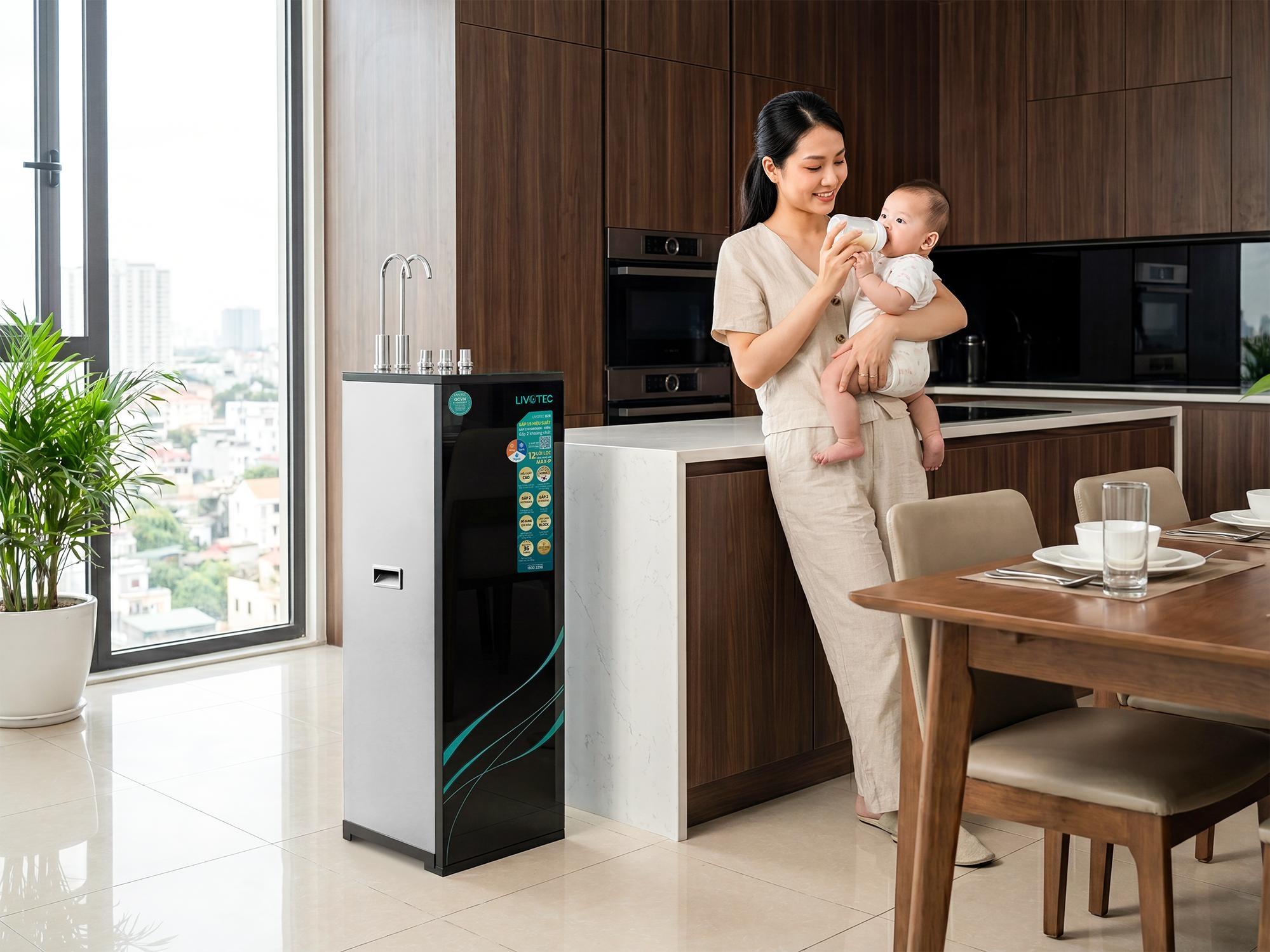  Cha mẹ cần quan tâm đặc biệt đến nguồn nước dùng pha sữa, chế biến đồ ăn cho trẻ. 