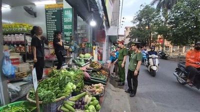 Những nhịp chân không mỏi, 'gom' trật tự, văn minh địa bàn