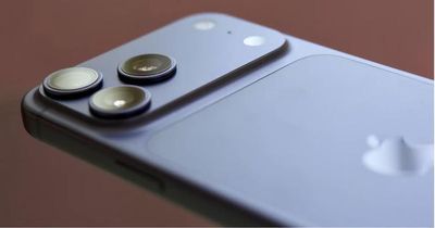iPhone 18 Pro Max lộ diện nhiều thay đổi lớn: Apple chuẩn bị cho cuộc 'đại tu' AI và camera?