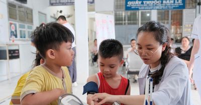Trẻ em và phụ nữ khó khăn phường Nhơn Trạch - Đồng Nai được tầm soát bệnh miễn phí