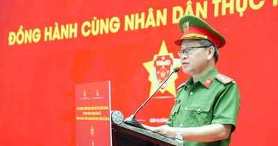 Bộ Công an ra quân Chiến dịch Mùa hè số cùng VNeID: Đưa tiện ích số đến gần hơn với nhân dân