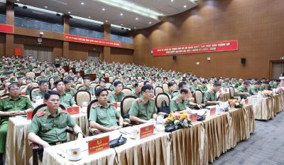 Triển khai có hiệu quả các chủ trương, chính sách về công tác người nước ngoài tại Việt Nam
