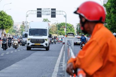 Câu chuyện về ý tưởng phân luồng đảo chiều ở đường Cộng Hòa