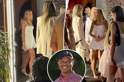 Cháu gái ông Trump gây chú ý