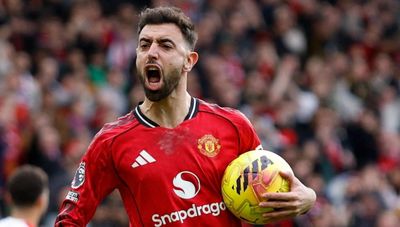 Bruno Fernandes chạm cột mốc lịch sử
