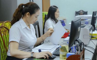 Hoàn thiện chính sách, chế độ với người hoạt động không chuyên trách cấp xã