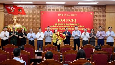 Gặp mặt, chia tay đồng chí Giàng Páo Mỷ - Nguyên ủy viên Trung ương Đảng, nguyên Bí thư Tỉnh ủy
