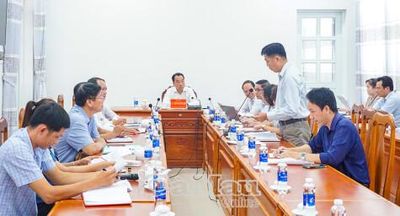 Chủ tịch UBND tỉnh Lữ Quang Ngời tiếp công dân