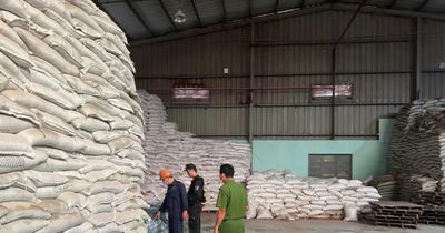 Tây Ninh: Bắt nhóm đối tượng làm phân bón giả thương hiệu lớn, thu giữ 70 tấn sản phẩm