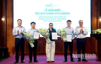 Ninh Bình: 4 đơn vị du lịch xuất sắc được gắn biển 'Du lịch Xanh- VITA GREEN'