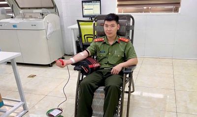 Kịp thời hiến máu cứu hai mẹ con sản phụ qua cơn nguy kịch