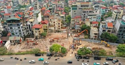 Khơi thông 'điểm nghẽn' mặt bằng để tăng tốc các dự án của Thủ đô