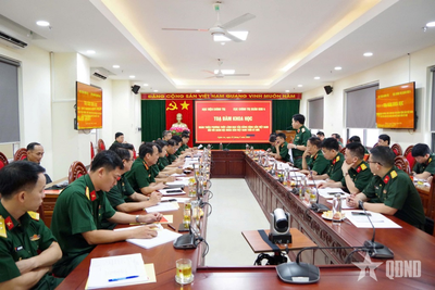 Tọa đàm khoa học về hoàn thiện phương thức lãnh đạo của Đảng đối với Quân đội