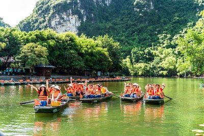 Ninh Bình lựa chọn phát triển du lịch xanh bền vững