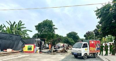 Phường Yên Nghĩa ra quân xử lý bãi trông giữ xe vi phạm tại khu đất Hòa Bình
