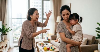 Lấy chồng để 'trốn' bố mẹ đẻ: Cú nhảy từ bãi lầy vào 'địa ngục'
