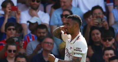 Arsenal hạ màn Ngoại hạng Anh bằng chiến thắng 2-1 kịch tính trước Crystal Palace