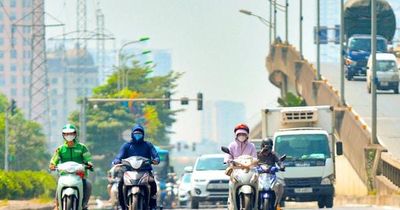 Bắc Bộ nắng nóng gay gắt, độ ẩm không khí giảm thấp