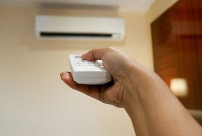 Dùng điều hòa như thế nào để tiết kiệm điện trong mùa nóng nhất năm?