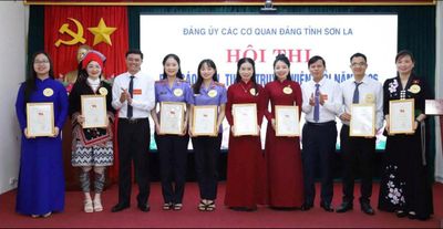 16 thí sinh tham gia Hội thi tuyên truyền viên giỏi lan tỏa Nghị quyết Đại hội XIV