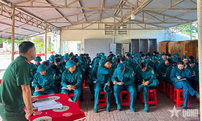 Cà Mau khai mạc huấn luyện chiến sĩ dân quân năm thứ nhất