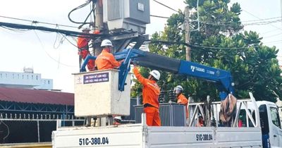 Nắng nóng bao trùm, tiêu thụ điện tăng vọt
