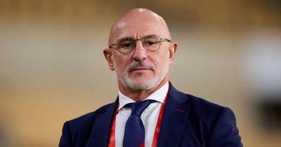 World Cup 2026: HLV Tây Ban Nha nói gì khi loại sạch cầu thủ Real Madrid?